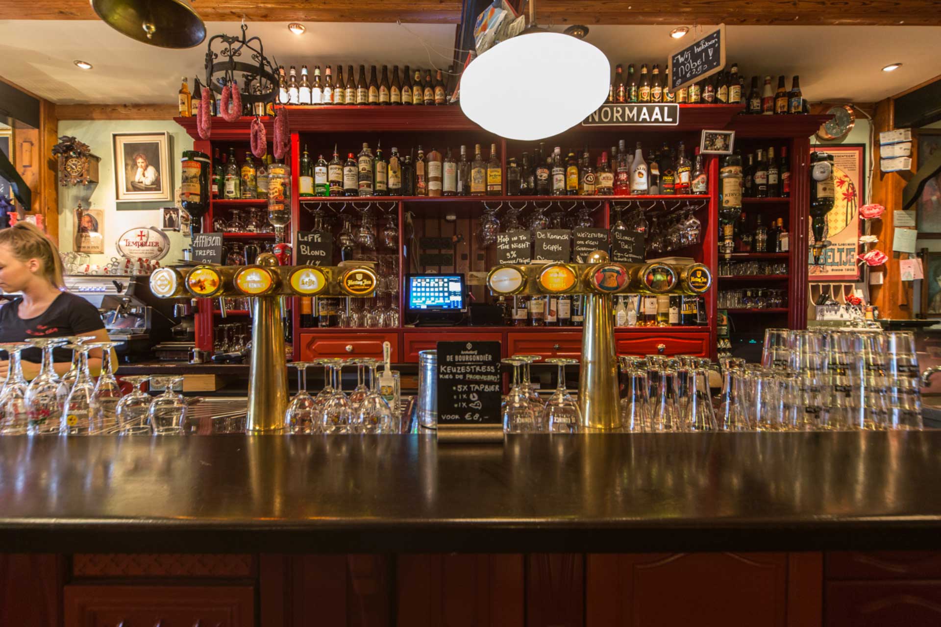 Café De Hete Brij in Zwolle Geniet van onze lekkere speciaal bieren!